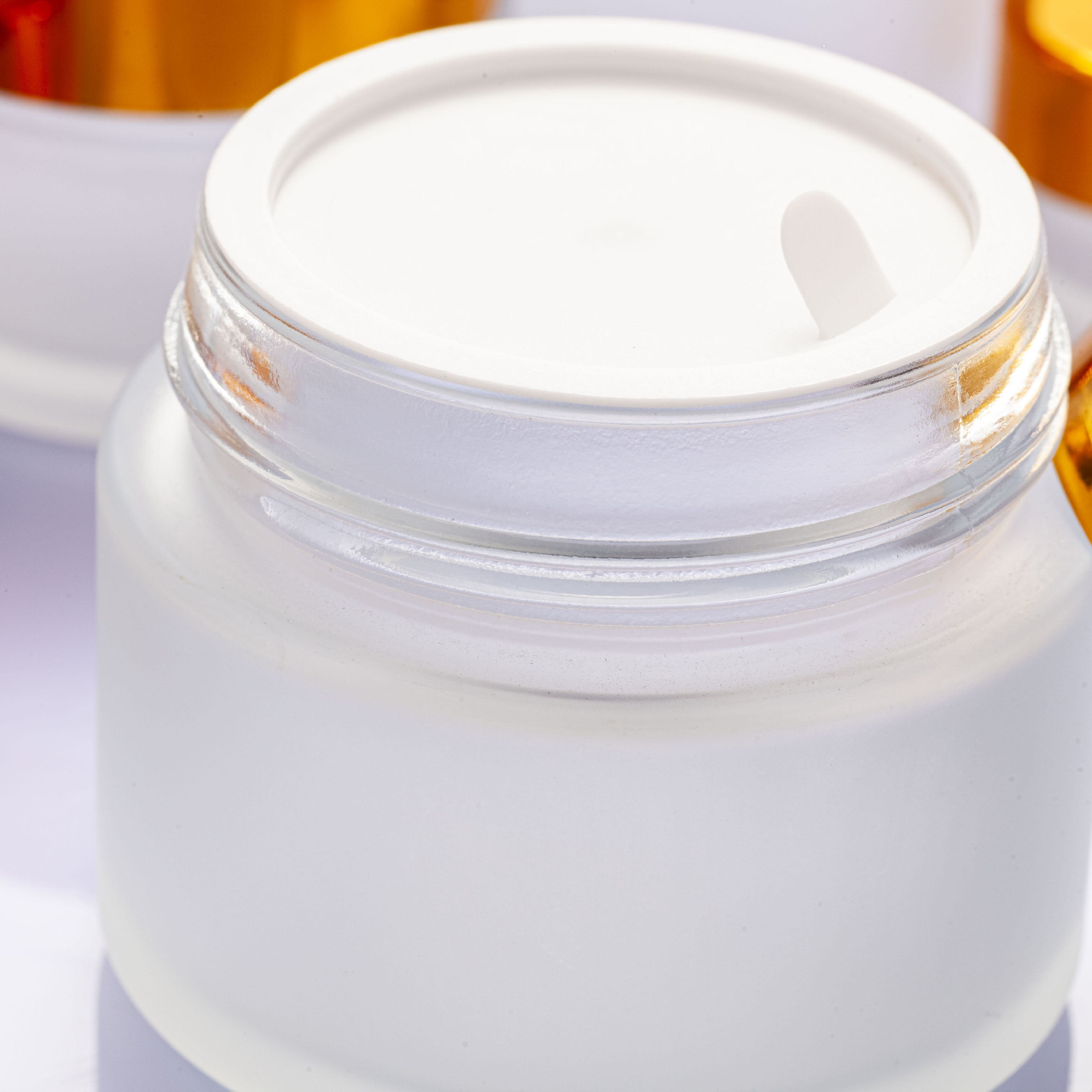 High quality clear frosted cream glass bottles cream jars with Golden aluminum plastic cap for cosmetic